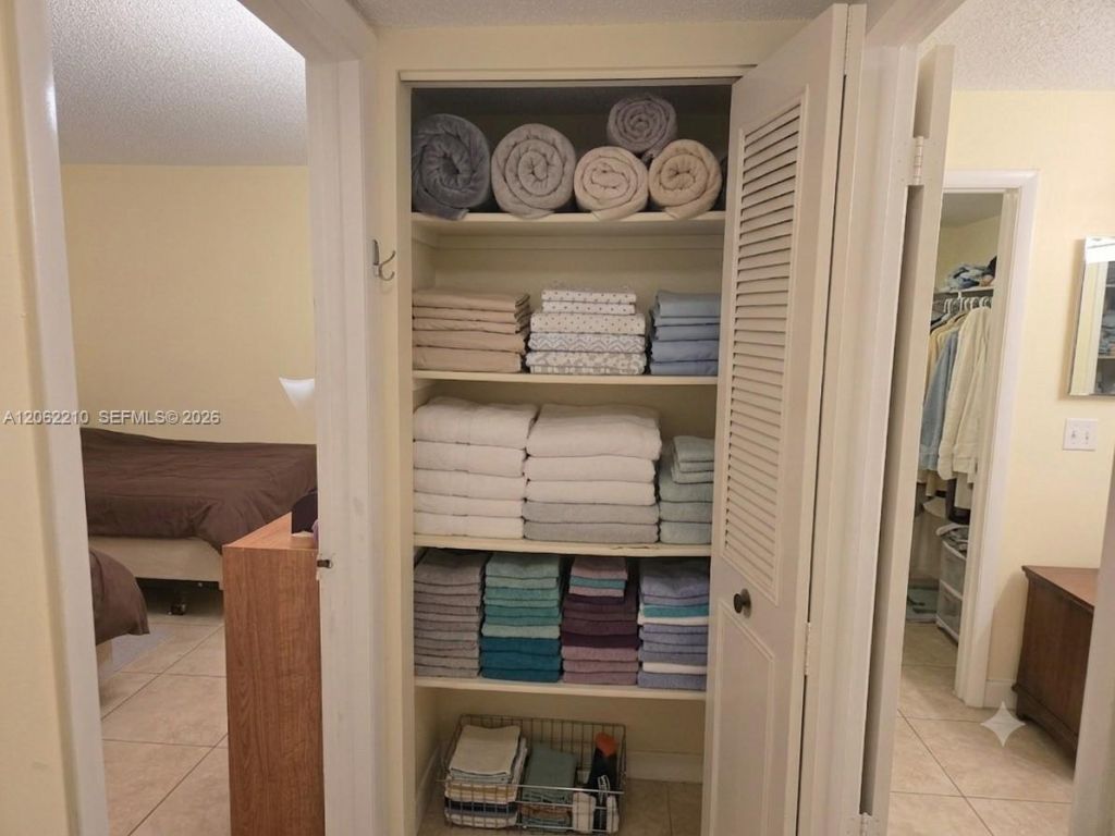 8065 SW 107th Ave , Unit 301, Miami, FL 33173 Photo
