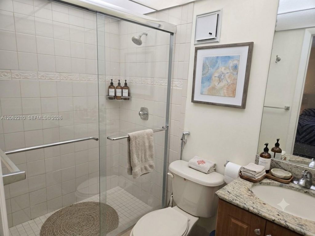 8065 SW 107th Ave , Unit 301, Miami, FL 33173 Photo