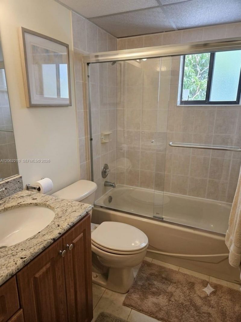 8065 SW 107th Ave , Unit 301, Miami, FL 33173 Photo