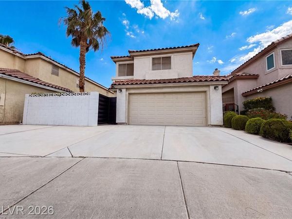 7504 Holloran Court, Las Vegas, NV 89128