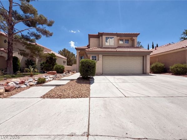 1624 British Cup Drive , Las Vegas, NV 89117