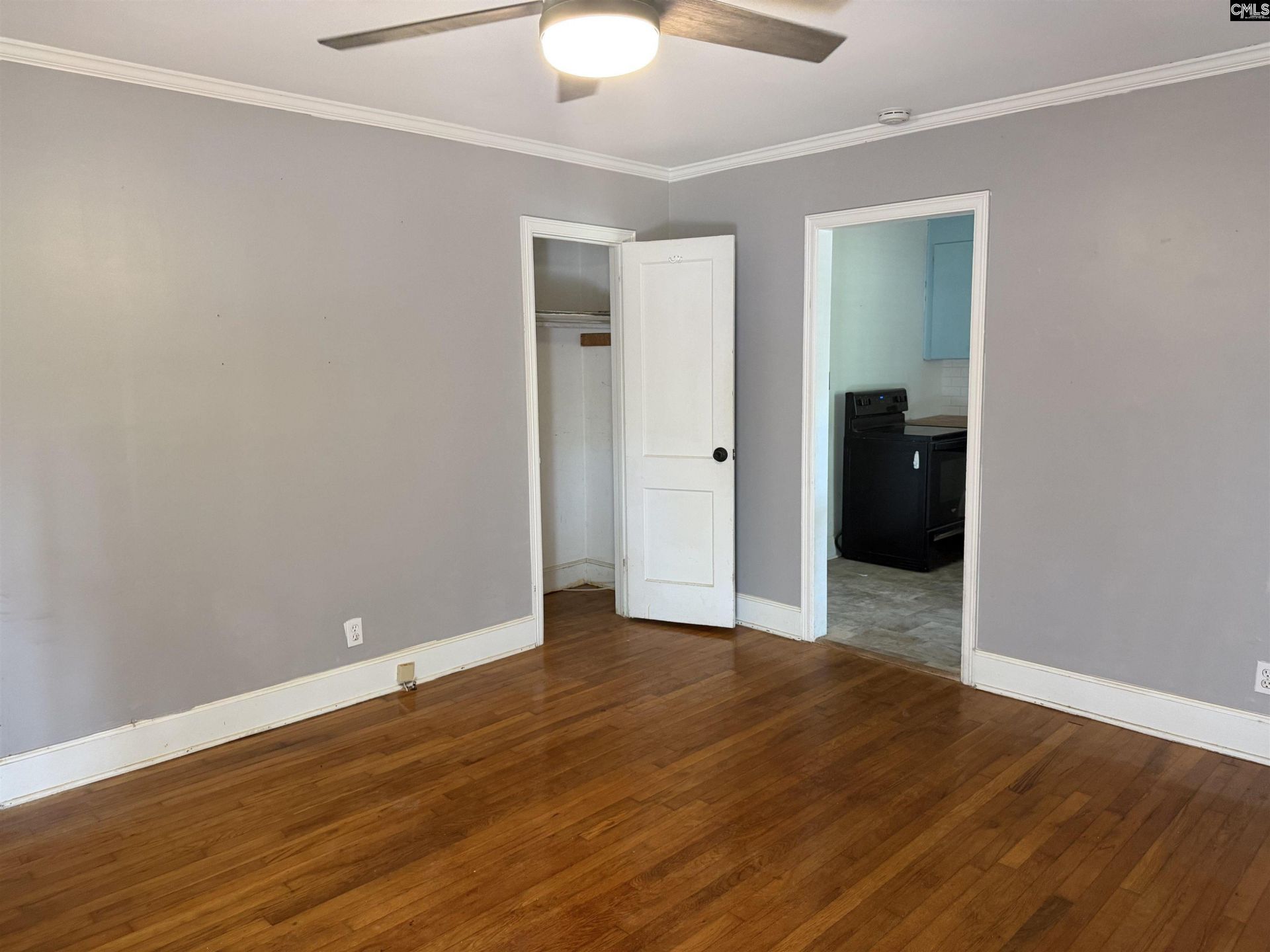 2530 Putnam Street Photo 8