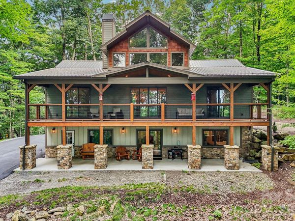 1067 English Ridge Drive , Mars Hill, NC 28754