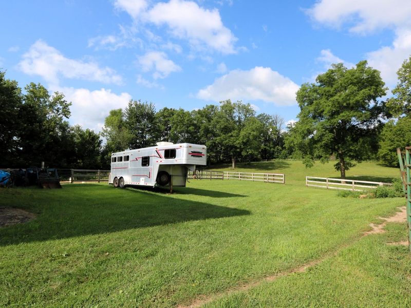 2480 Rich Hill Road, Centerburg, OH 43011 Photo 6