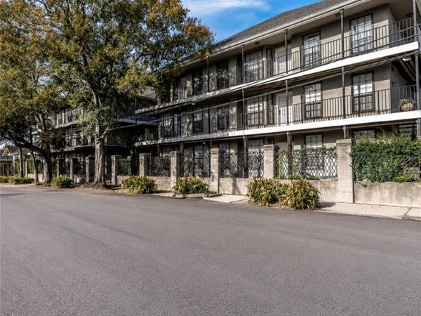 248 CHEROKEE Street, Unit 28, New Orleans, LA 70118