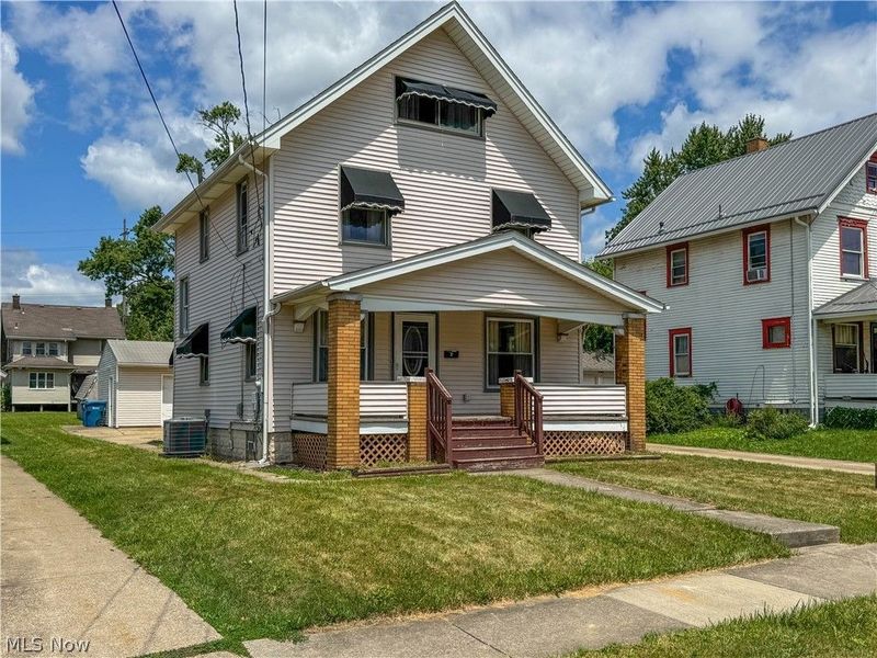 70 Morris Avenue, Girard, OH 44420 Photo 2