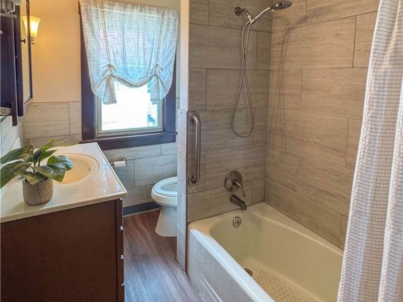 70 Morris Avenue, Girard, OH 44420 Photo 24