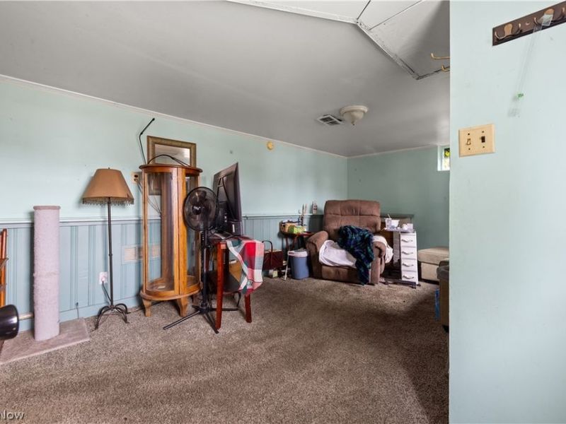121 E Ralston Avenue, Akron, OH 44301 Photo 12