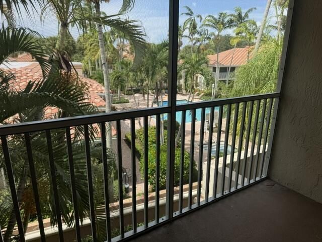 22303 Glenmoor Drive, West Palm Beach, FL 33409 Photo