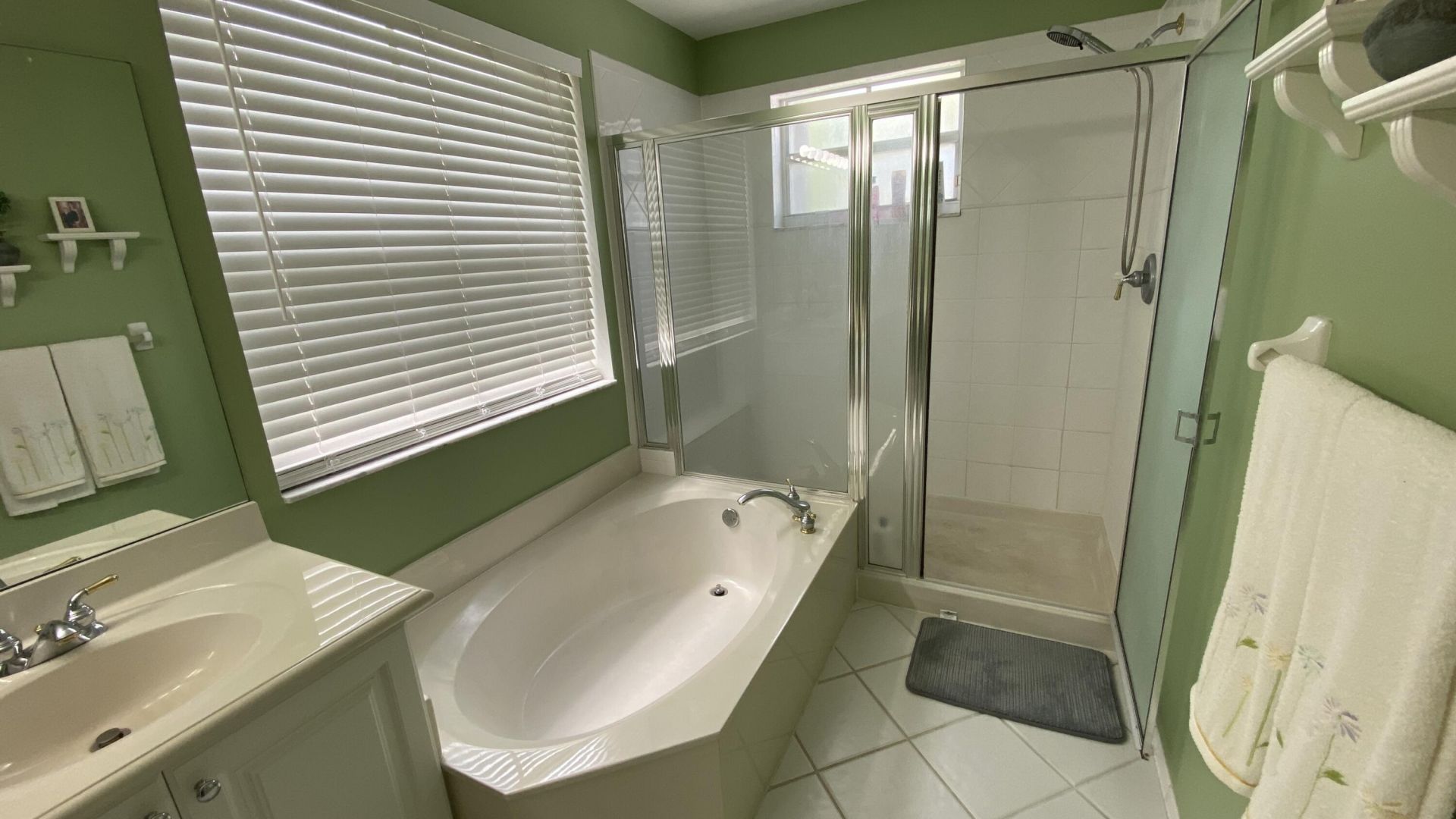 7650 Oak Grove Circle, Lake Worth, FL 33467 Photo