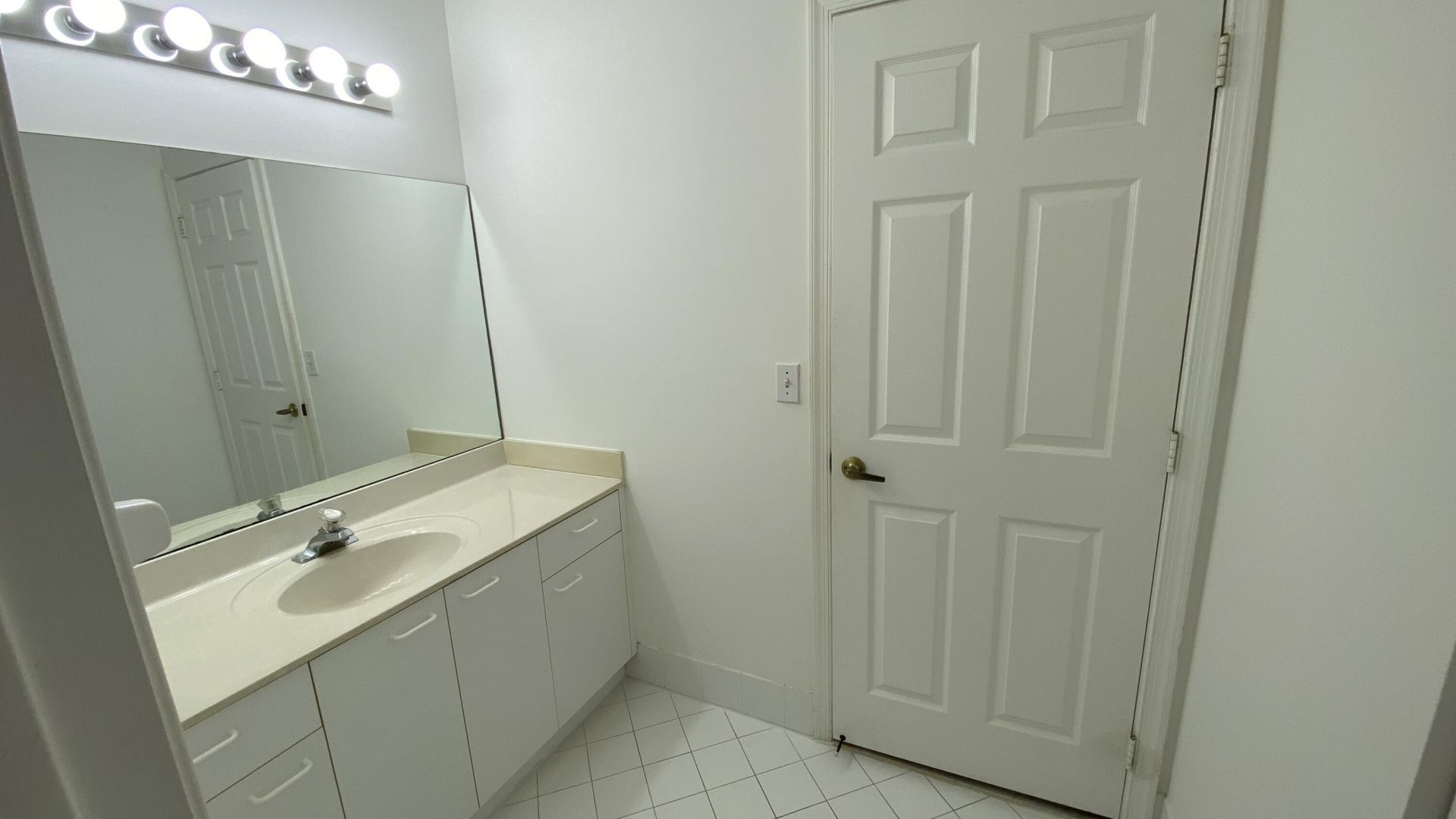 7650 Oak Grove Circle, Lake Worth, FL 33467 Photo