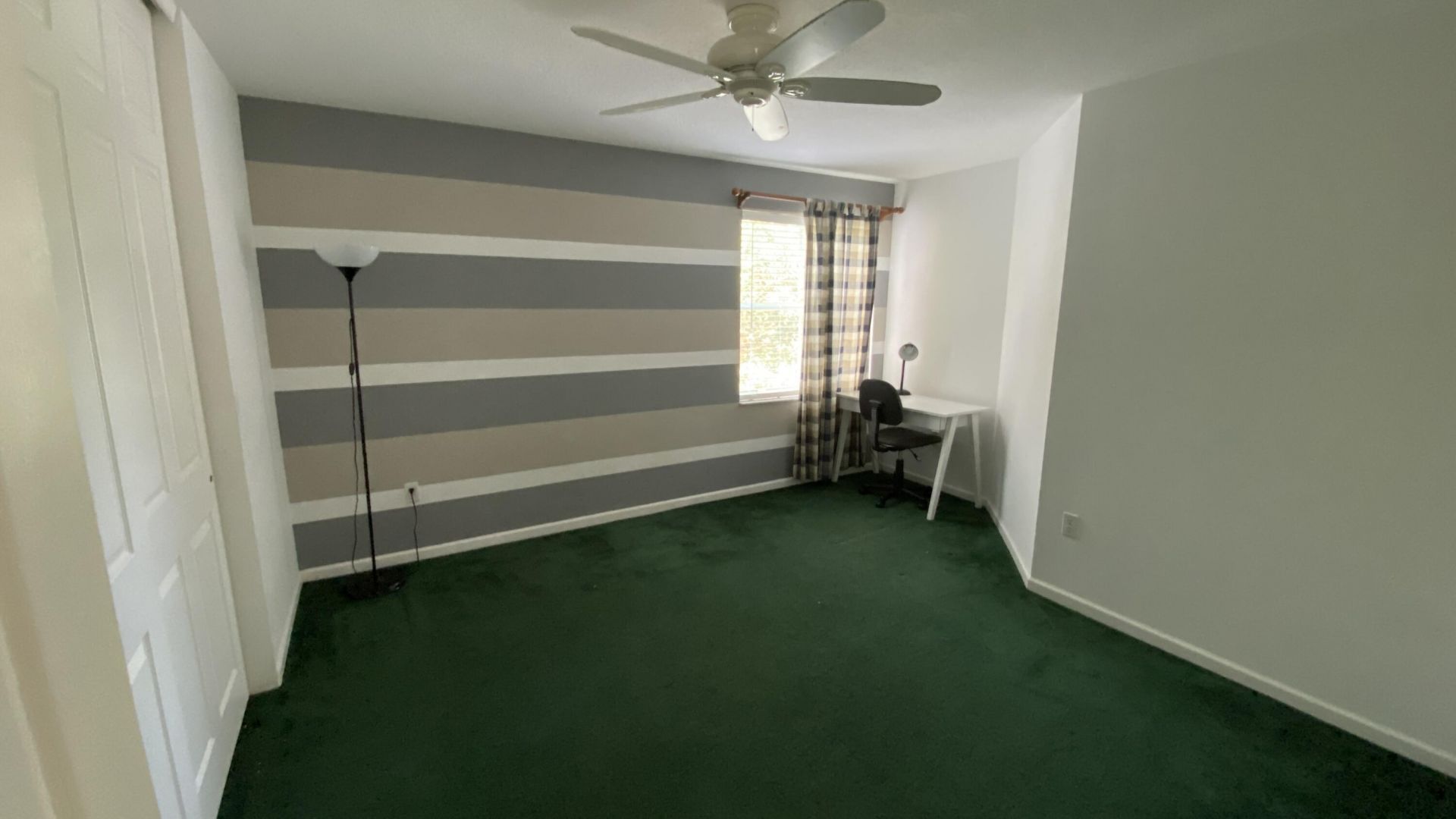 7650 Oak Grove Circle, Lake Worth, FL 33467 Photo