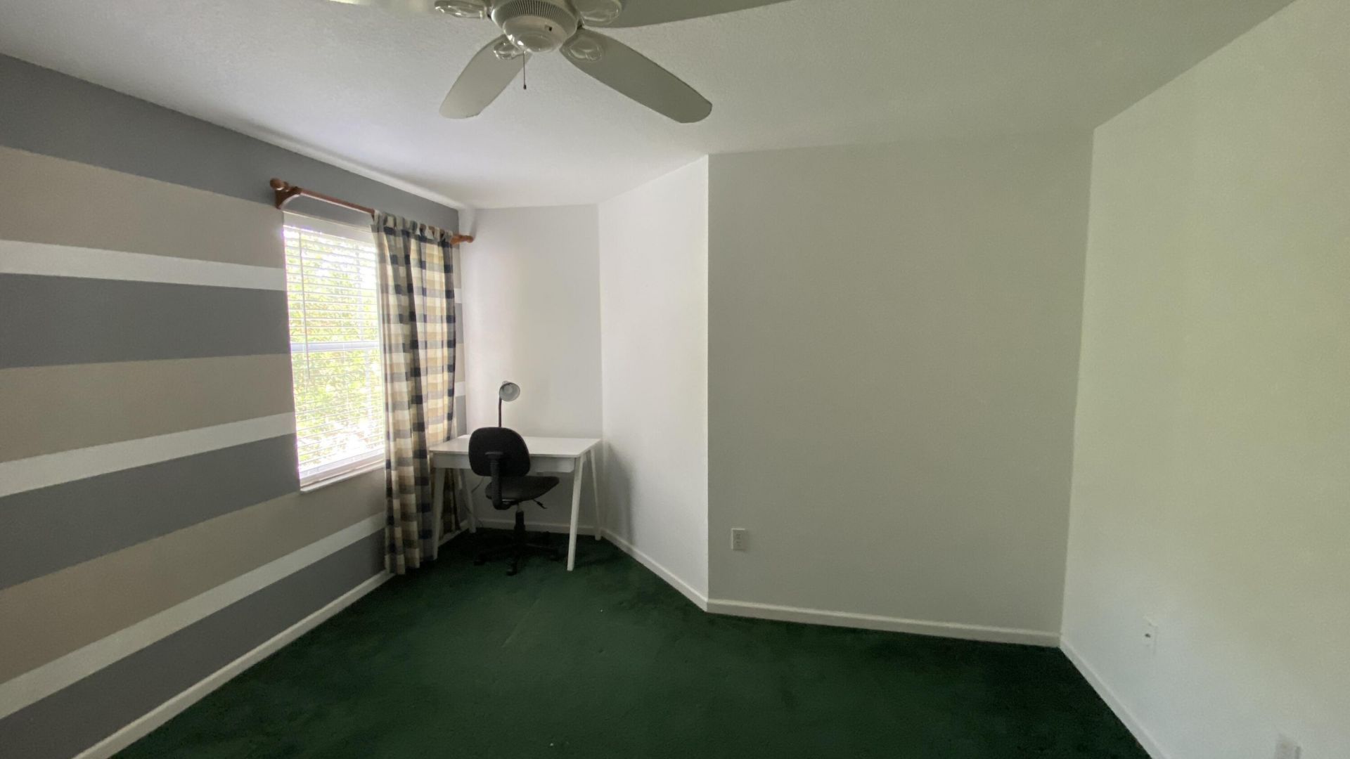 7650 Oak Grove Circle, Lake Worth, FL 33467 Photo