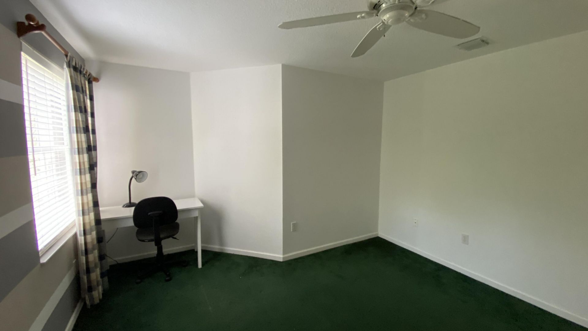7650 Oak Grove Circle, Lake Worth, FL 33467 Photo