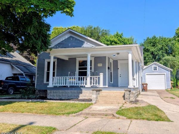636 Riverside Avenue , Defiance, OH 43512