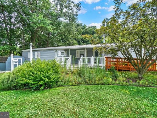 14 CEDAR STREET , MANCHESTER, PA 17345