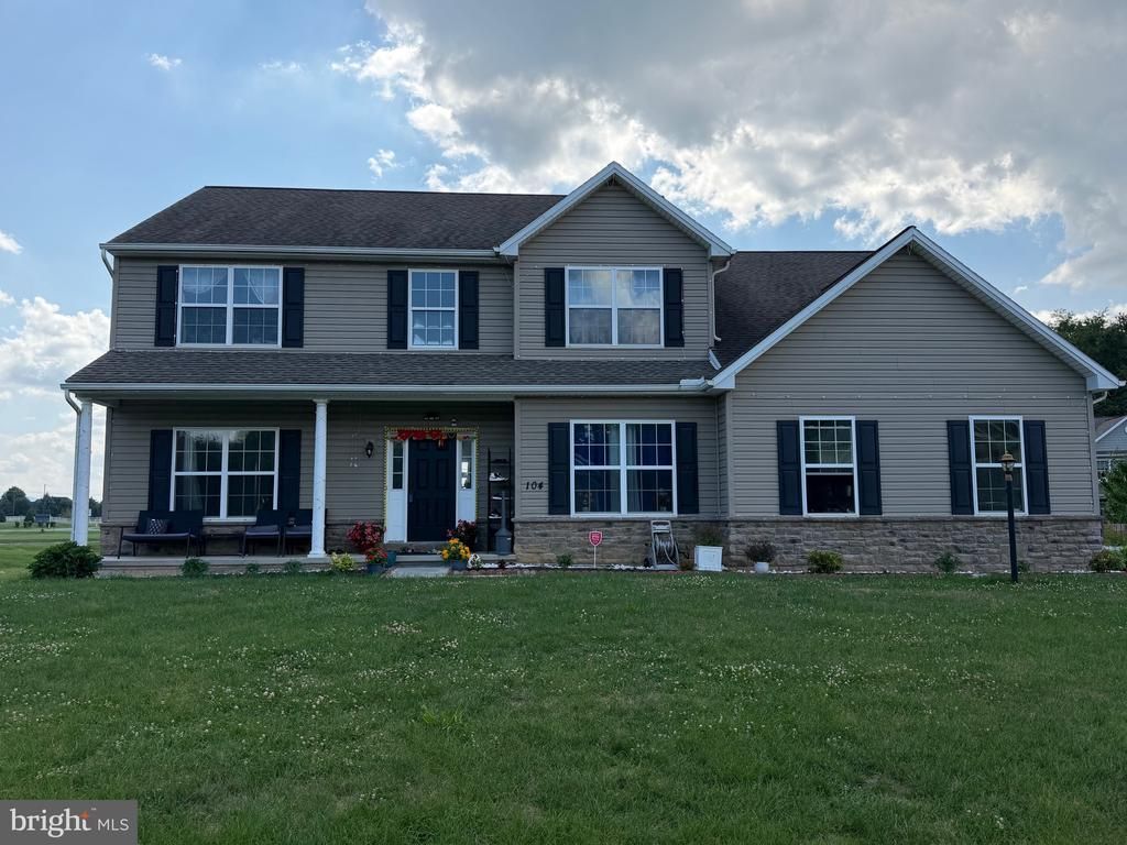 104 Bellows Drive, Carlisle, PA 17015 Main Photo