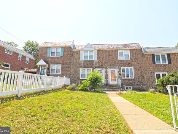 5224 WESTBROOK DRIVE, CLIFTON HEIGHTS, PA 19018