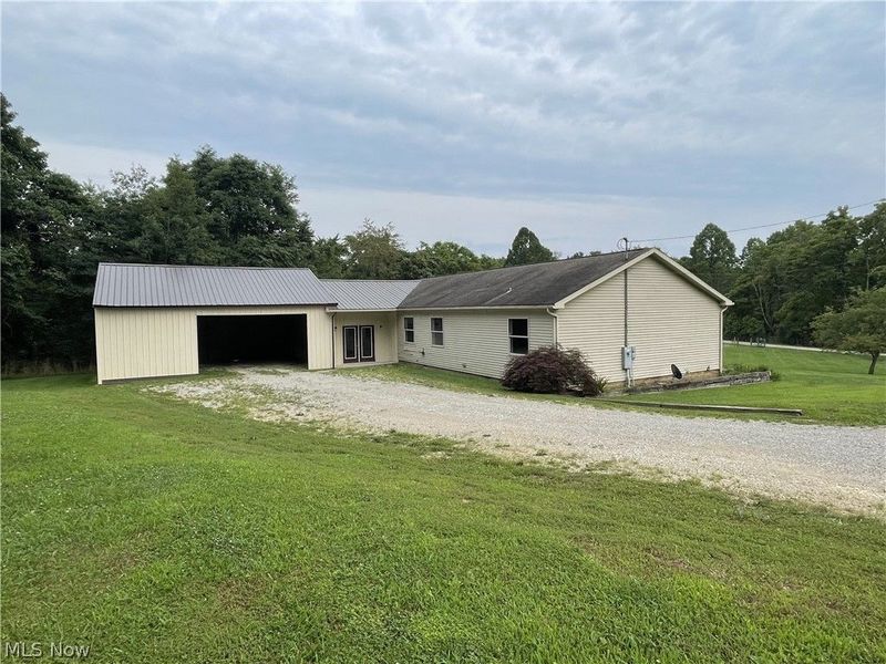 8891 Corwin Road, Cumberland, OH 43732 Photo 2