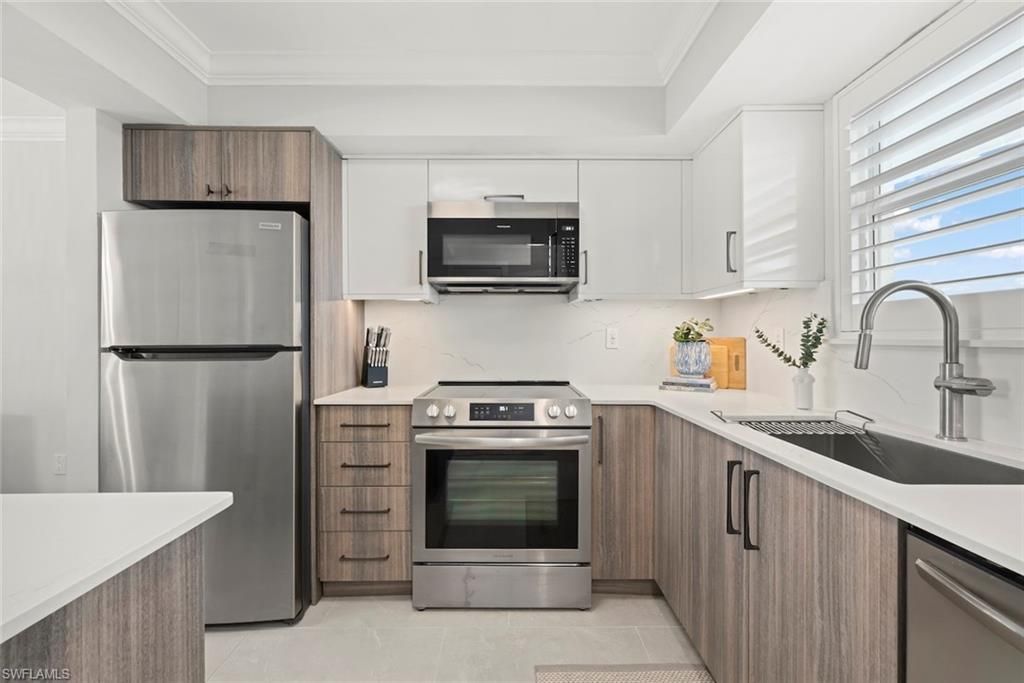 250 Estero Blvd, Unit 302, Fort Myers Beach, FL 33931 Photo