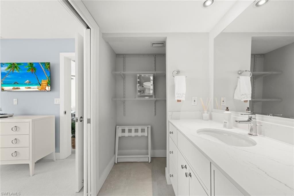 250 Estero Blvd, Unit 302, Fort Myers Beach, FL 33931 Photo