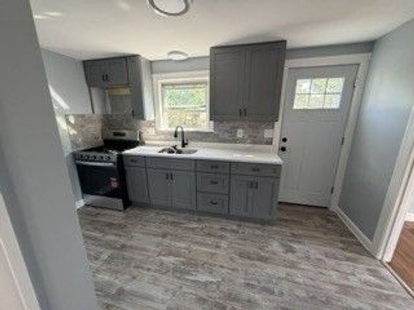 240 Washington St, Unit 3, Norwood, MA 02062