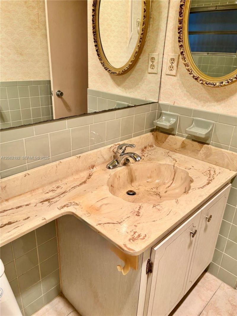8111 NW 92nd Ave, Tamarac, FL 33321 Photo