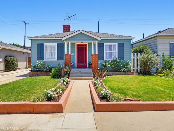 1366 Roycroft, Long Beach, CA 90804