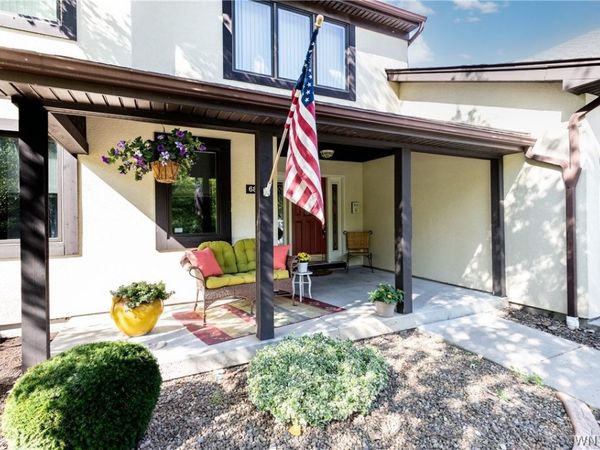 680 Northridge Drive, Unit 205, Lewiston, NY 14092