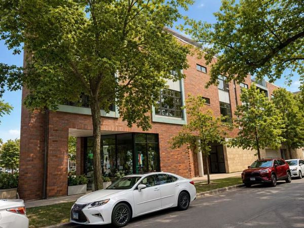 3741 N WOLCOTT Avenue , Unit 12, Chicago, IL 60613