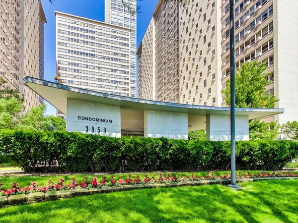 3950 N Lake Shore Drive, Unit 227E, Chicago, IL 60613