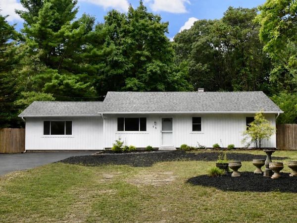 76 Wards Lane , Bellport, NY 11713