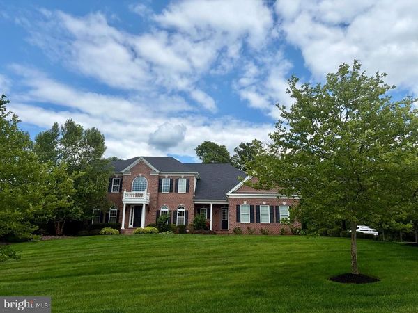 7 GOLDNEY DRIVE , NEWTOWN, PA 18940