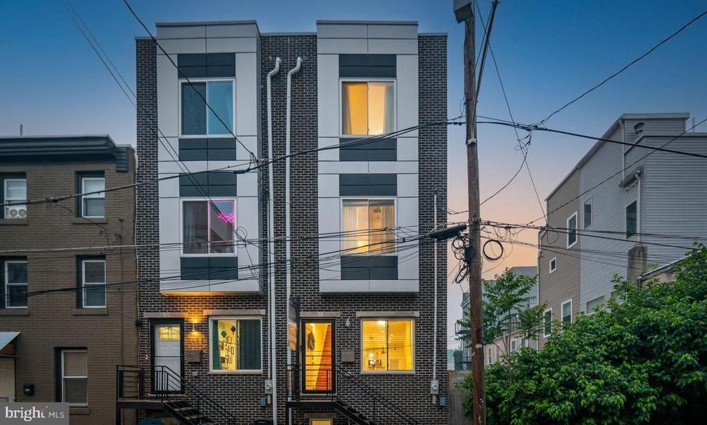 2130 ALBERT , PHILADELPHIA, PA 19125