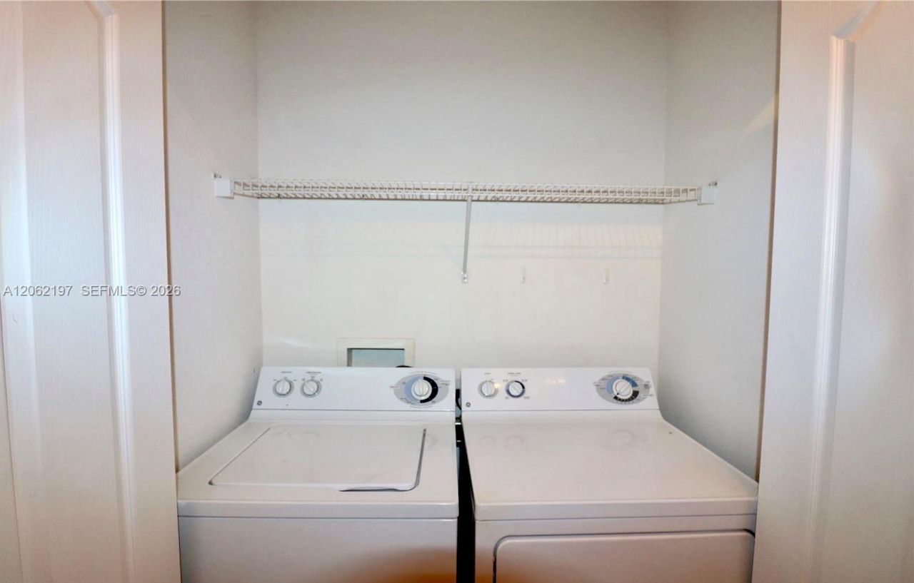 6001 SW 70th St , Unit 117, South Miami, FL 33143 Photo