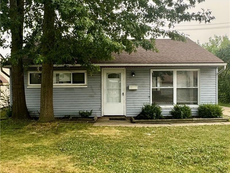 12009 Summerland Avenue, Cleveland, OH 44111 Photo 1