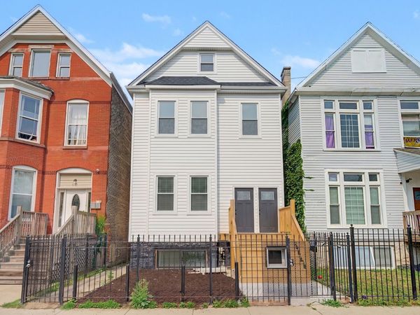 5702 S Wabash Avenue , Chicago, IL 60637