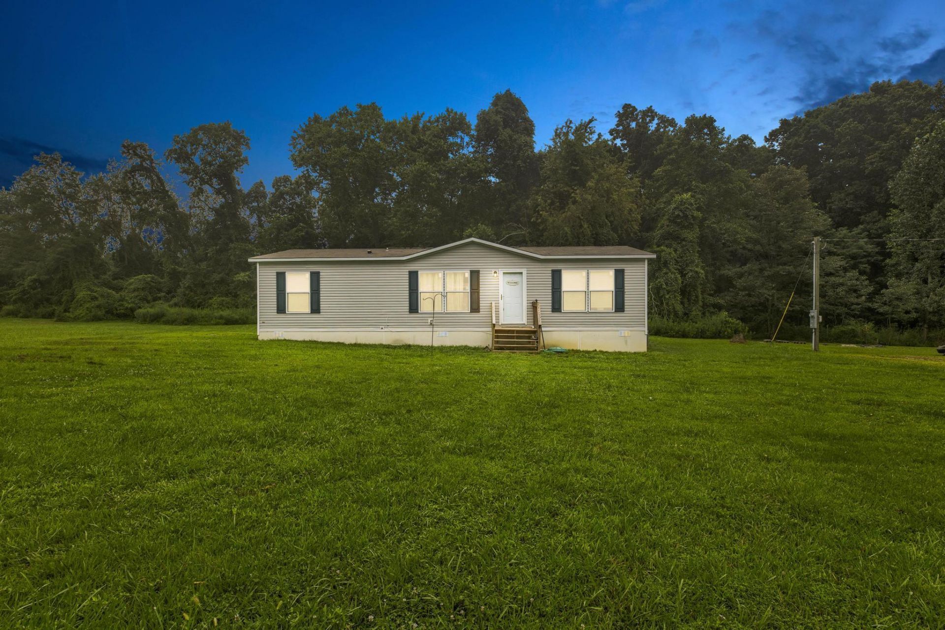 105 E Stone Road, Hillsboro, KY 41049