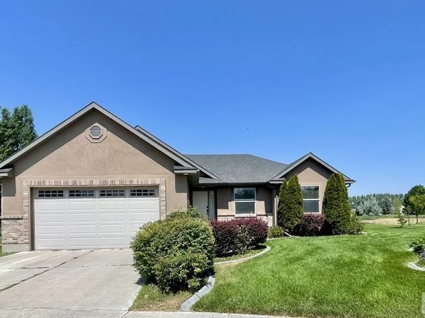 6020 Malory Drive, IDAHO FALLS, ID 83402