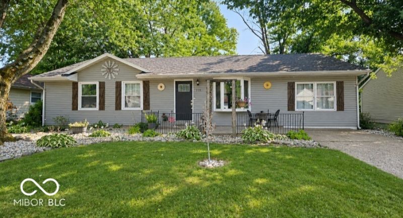 605 Locust Lane, Centerville, IN 47330 Main Photo