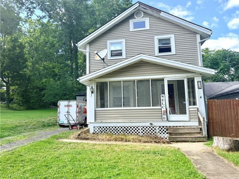 218 Lincoln Street, Ravenna, OH 44266 Photo 3