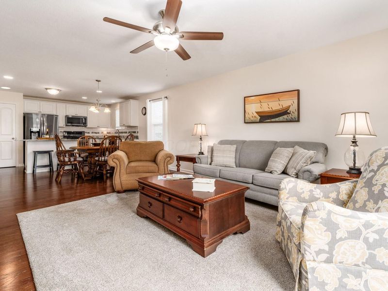 350 Glen Crossing Drive, Pataskala, OH 43062 Photo 13