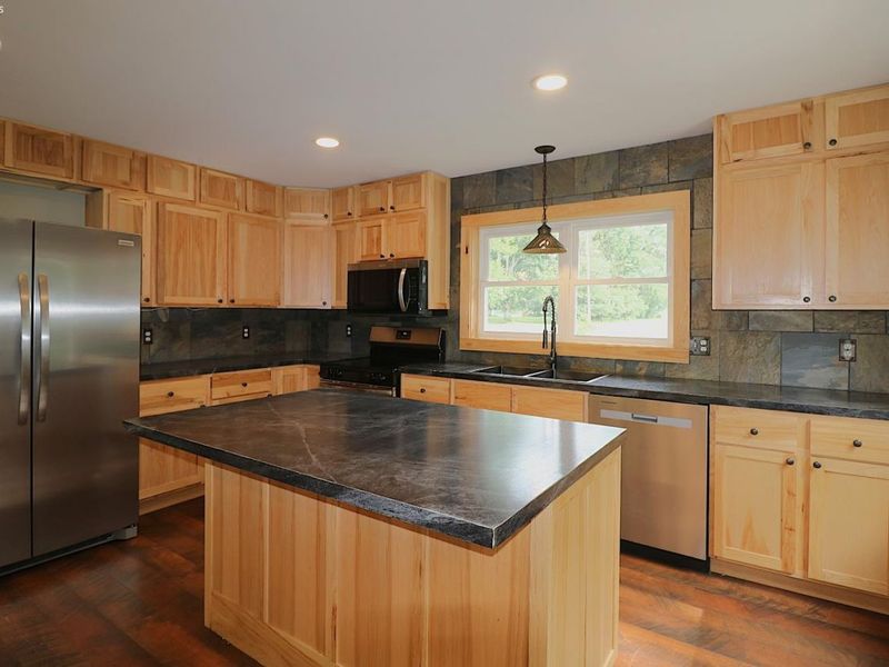 5236 Zenobia Road, Wakeman, OH 44889 Photo 2