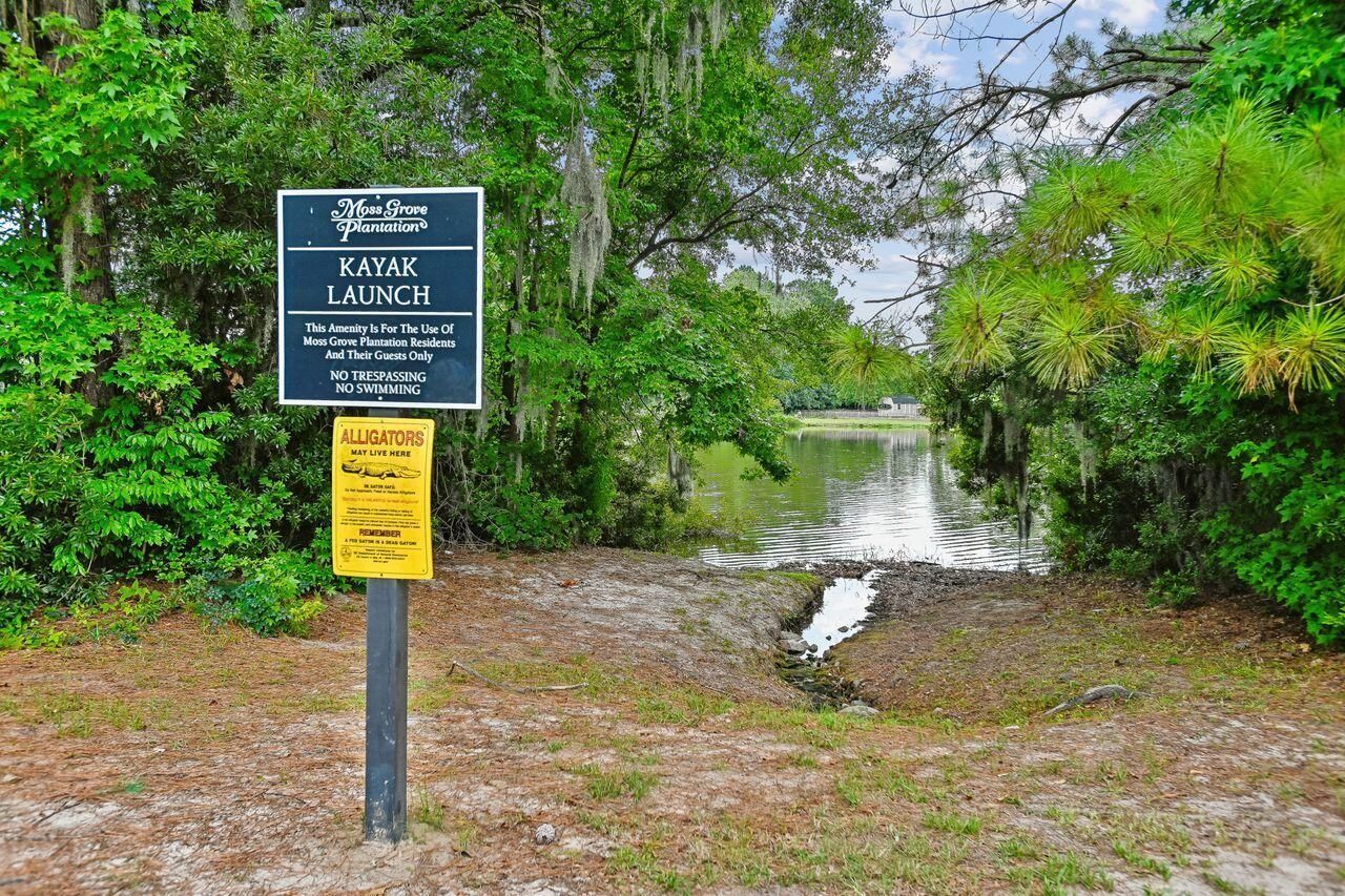 243 Emerald Isle Drive Photo 11