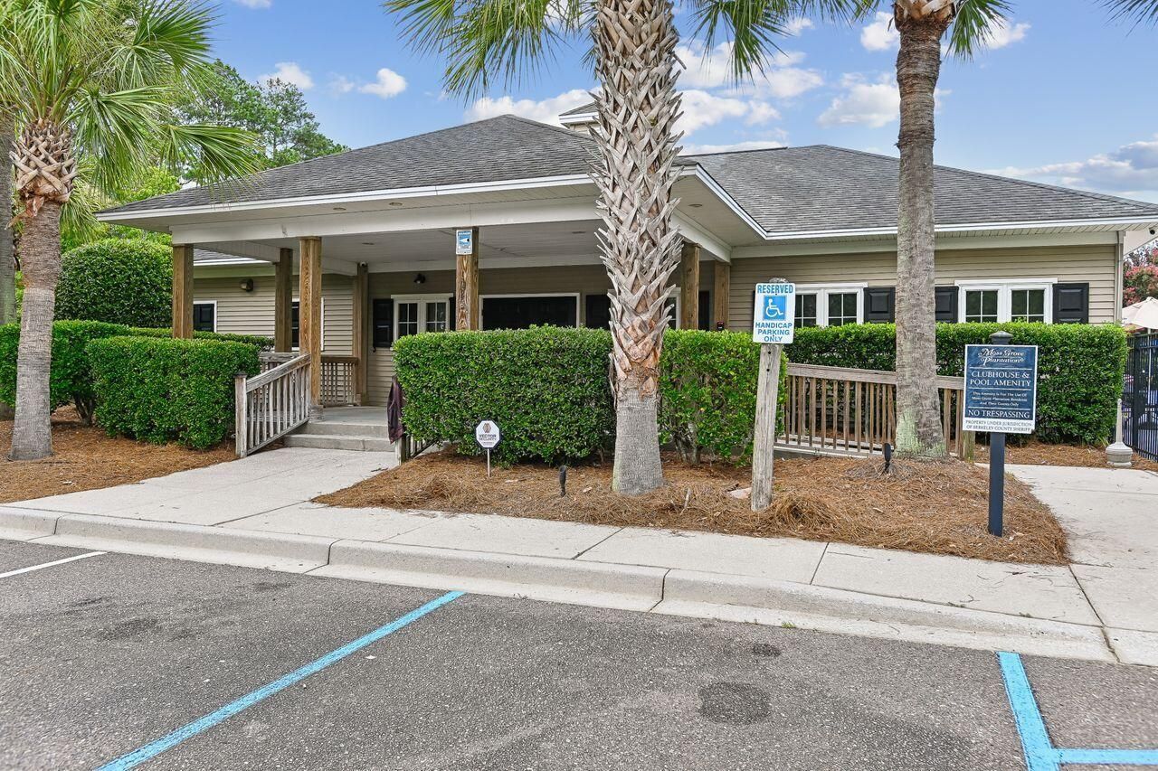 243 Emerald Isle Drive Photo 16