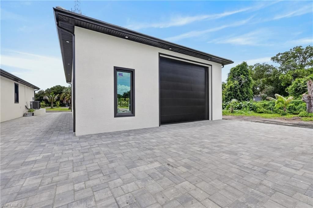 7961 Bartholomew Dr, North Fort Myers, FL 33917 Photo
