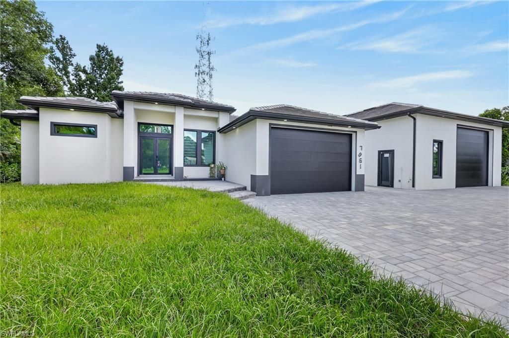 7961 Bartholomew Dr, North Fort Myers, FL 33917 Photo