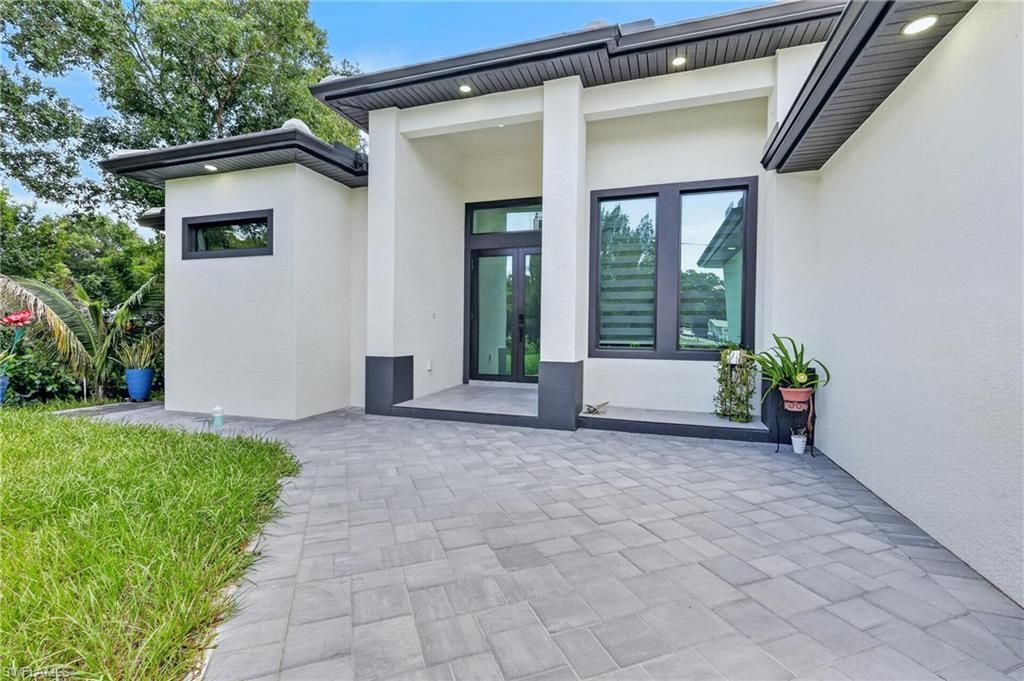 7961 Bartholomew Dr, North Fort Myers, FL 33917 Photo