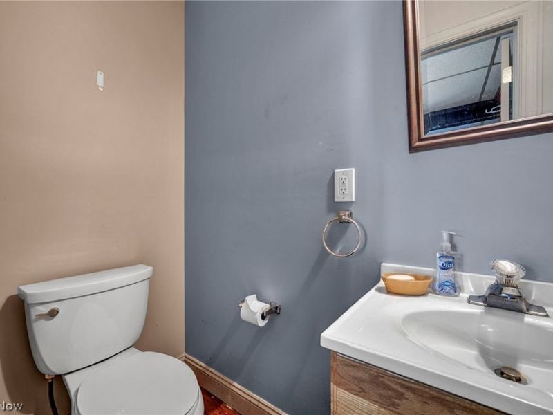 3546 E 46th Street, Cleveland, OH 44105 Photo 16