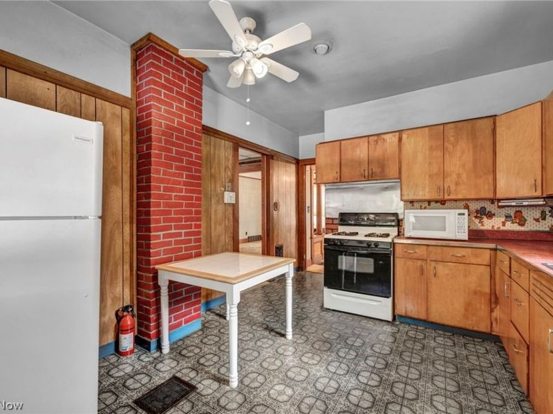 3546 E 46th Street, Cleveland, OH 44105 Photo 19